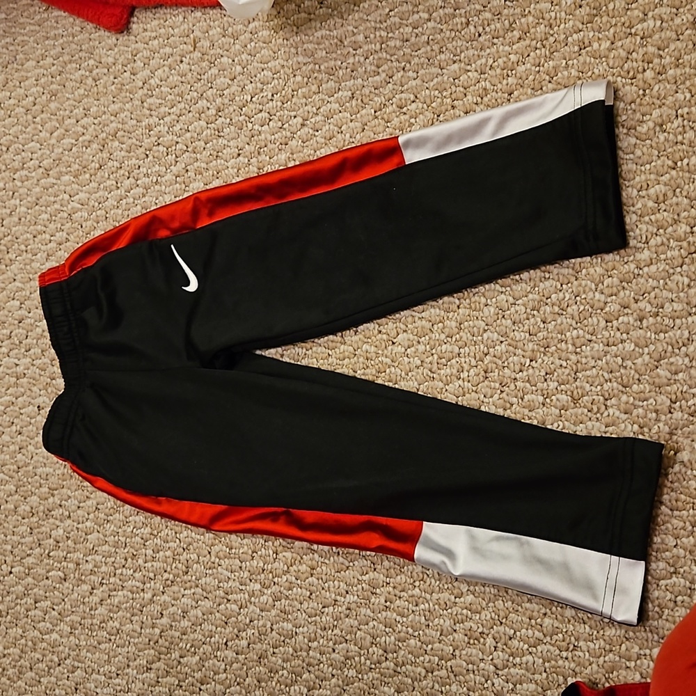 Nike boys' sweatpants